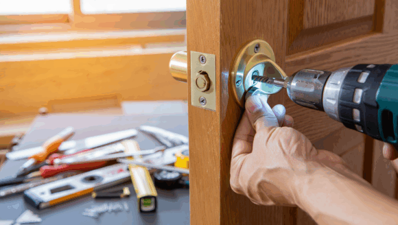 What Is the Difference Between a Deadbolt and a Latch Bolt?
